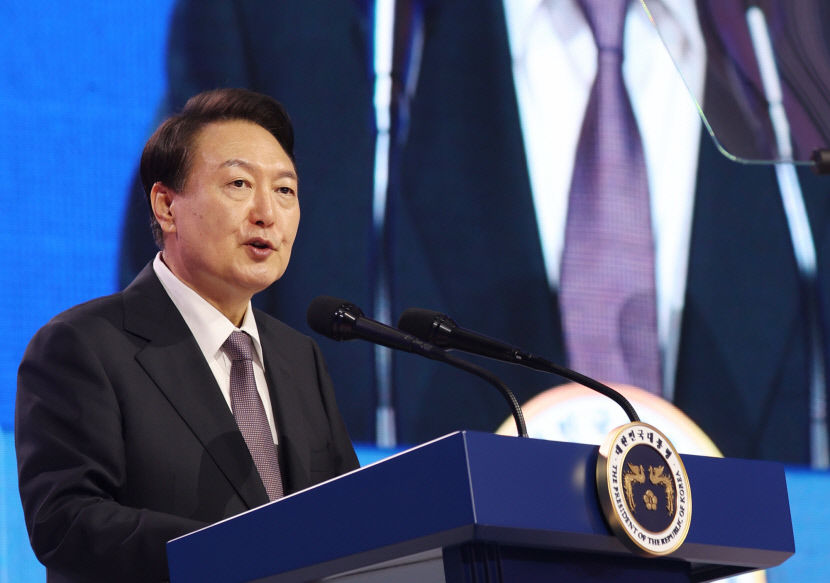 尹대통령 지방정부가 국제무대의 주역 돼야