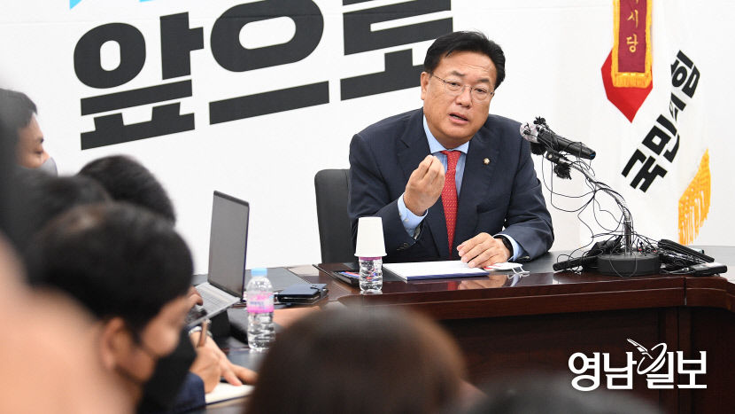 [포토뉴스] 국민의힘 정진석 비대위원장 대구경북 언론인 간담회 참석