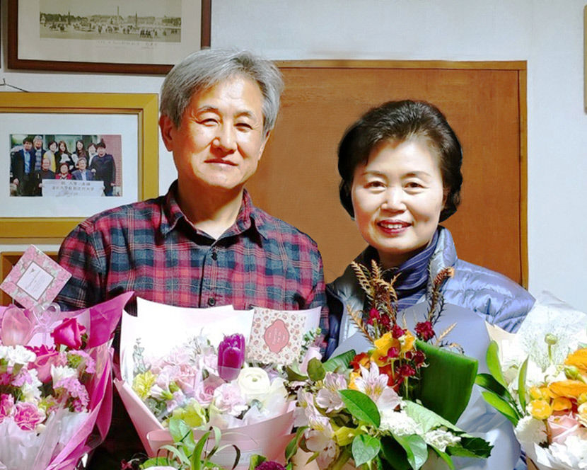 박용훈 명예교수, 아내 유지 따라 영남대에 1억 기탁