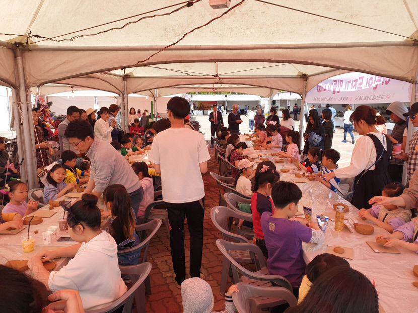경주 도자기 축제 21일 개막…신라 토기, 청자, 백자 등 1만점 전시