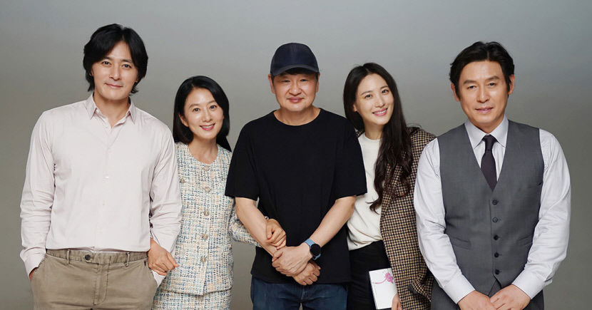[연예가] 장동건 4년 만에 스크린 복귀…가족이 마주한 비밀 더 디너