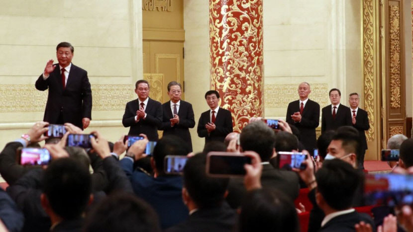 시진핑 3연임 확정…중국 공산당 최고 지도부 전원 시진핑 측근으로 구성