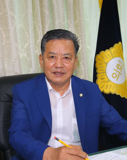 [경북 시·군의회 의장에게 듣는다] 김광호 의성군의회 의장통합신공항 관련 배후사업 발굴과 추진 앞장설 것