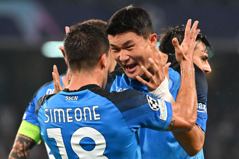 철벽 세운 김민재 빌드업도 완벽...나폴리, UCL 조별리그 5연승