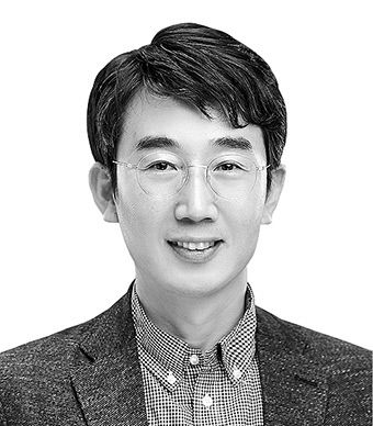 [아침을 열며] 북한의 변화를 이끌 북한 매체 개방