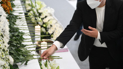 [이태원 참사] 사고 사망자 1명 더 늘어 156명…女 101, 男 55명