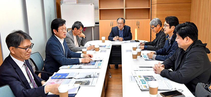 2022110201000081500002571