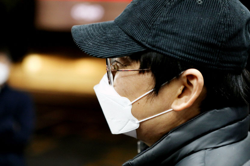 광산 매몰 구조 박모씨 아들 근형씨 일 미루고 당분간 아버지와 함께 하는 시간