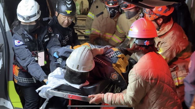 연인원 1145명 民官軍 구조대 열흘 밤낮 헌신 기적 만든 주역