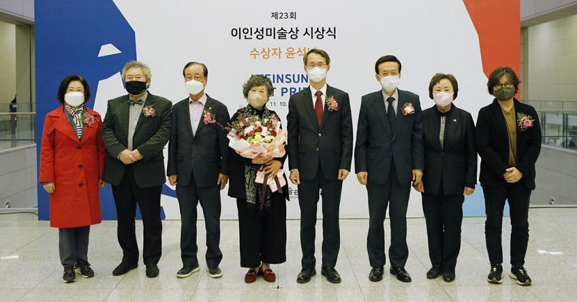 윤석남, 유연성·독창성 돋보이는 대표 작가
