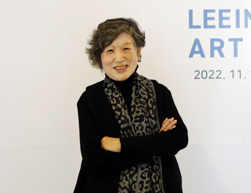 [TALK&TALK] 이인성미술상 수상자 윤석남 작가 나라가 기억하지 않은 여성 독립운동가 100여명 그릴 거예요