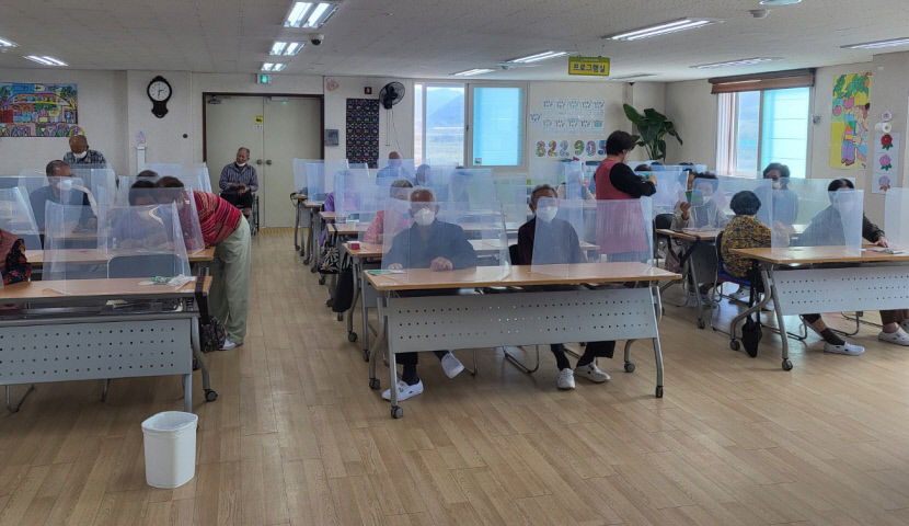 급식 제공·가사활동 지원, 맞춤형 복지로 삶의 질 향상...안동시 노인복지사업 눈길
