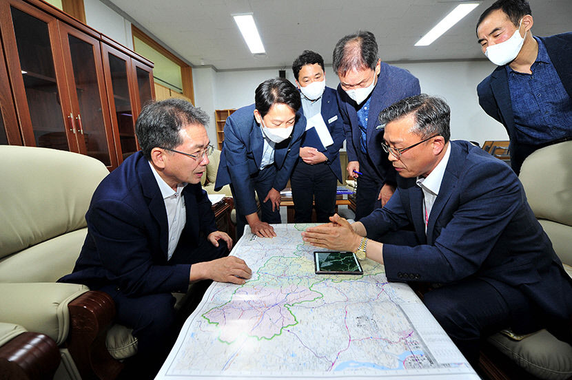 군위군, 개발제한구역 묶인 곳 없는 입지 조건…통합신공항 이전 따른 군수·국방 집적화 가능