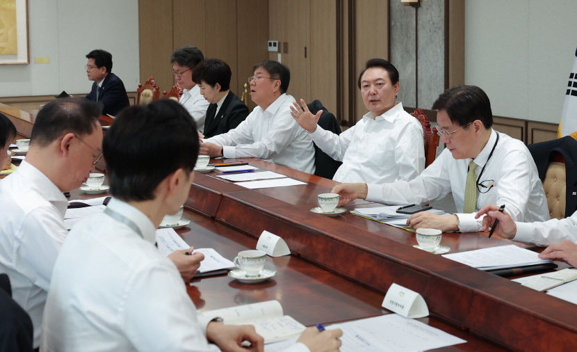 화물연대 파업에 尹 법치주의 세워야…내일 업무개시명령 발동할 듯