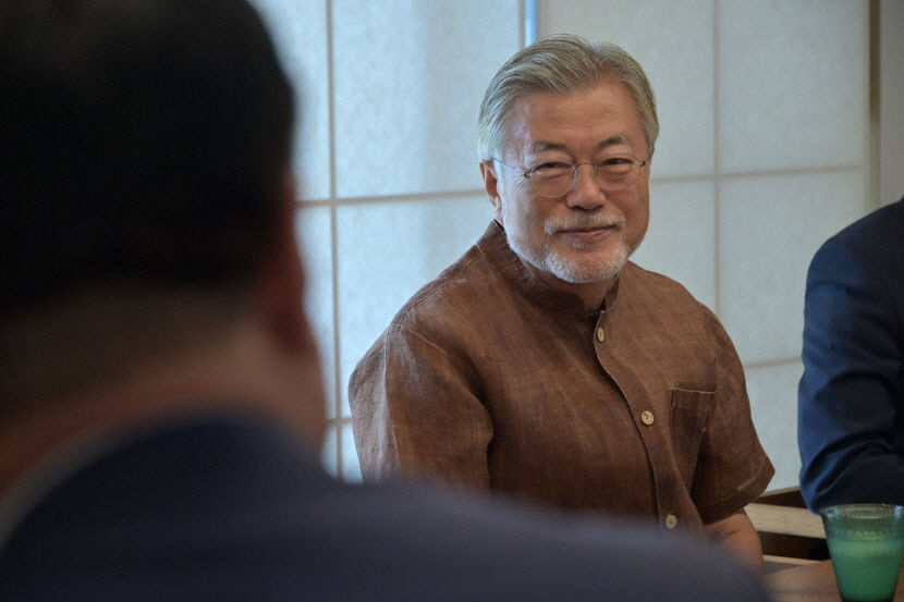 文 서해 피격 사건, 내가 최종 수용…도 넘지 마라