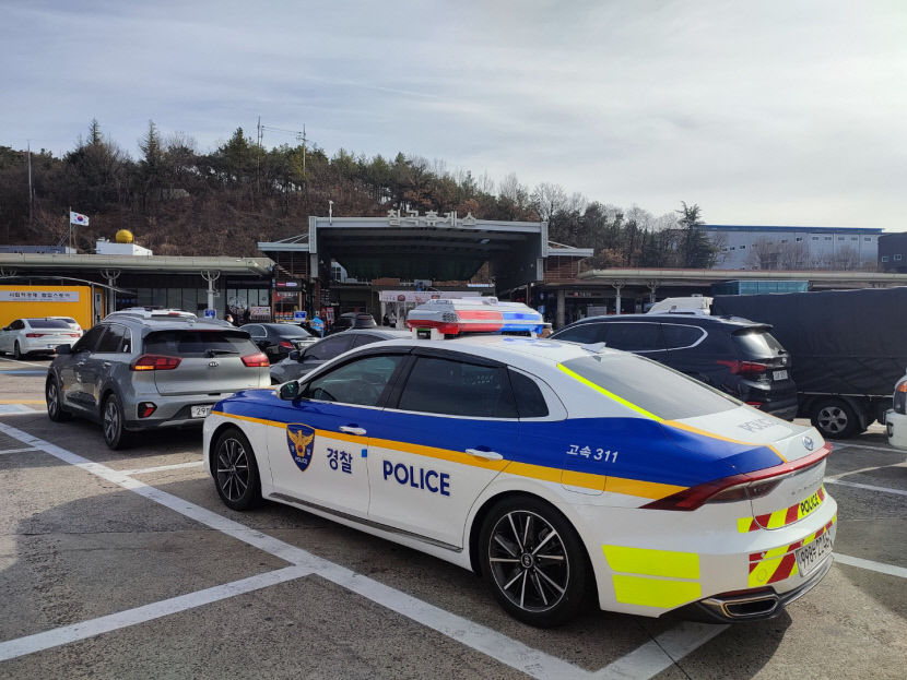 경찰, 화물연대 불법행위 대비 24시간 경력 배치