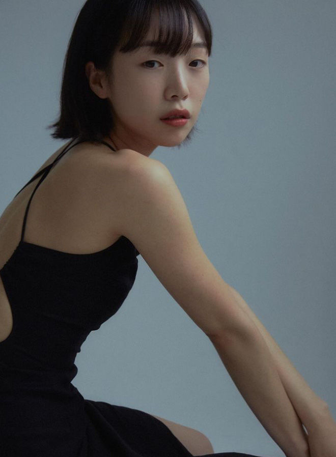 이윤지.jpg