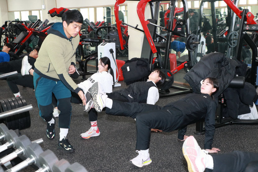 예천군, 육상 동계전지훈련장 자리매김···지역경기 활성화에 일조