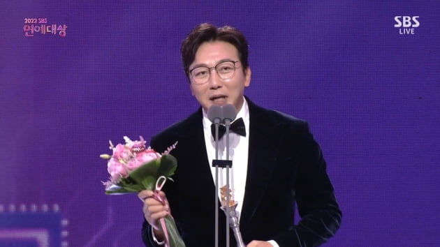 탁재훈.jpg