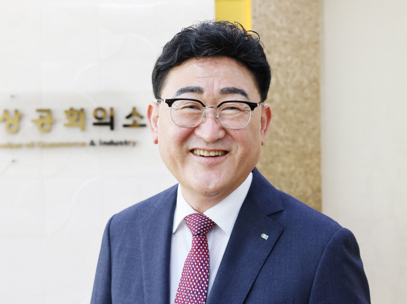 김필규 칠곡상공회의소 회장, 시각장애인 위해 1천만원 쾌척