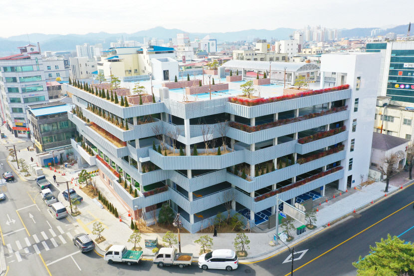 안동시, 웅부공원 공영주차장 준공…원도심 활성화 기대