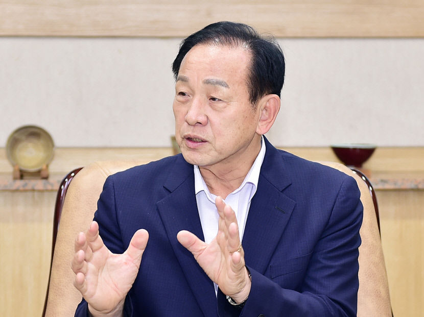 [경북 시군 단체장 신년 인터뷰] 신현국 문경시장 숭실대 캠퍼스·한체대 유치 수도권과의 균형 발전 도모