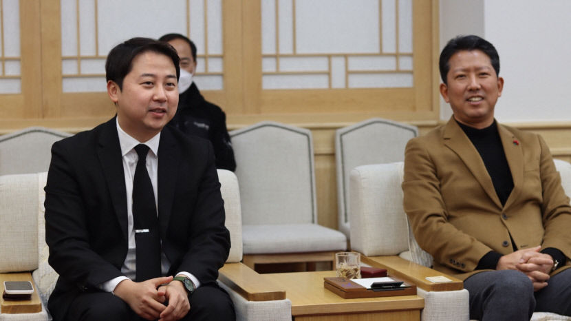與 청년 최고위원 선거전도 후끈… 후보들 TK 방문 잇따라