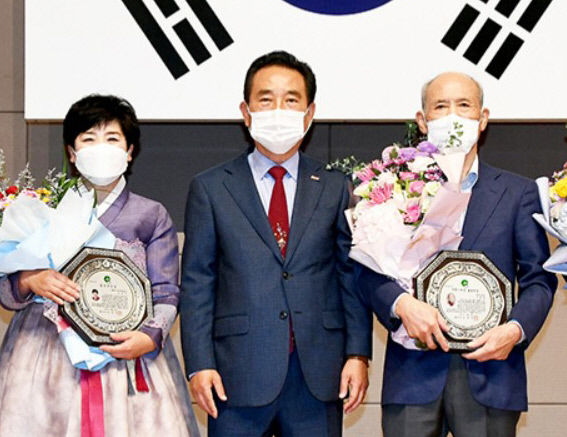 [출향 인사를 찾아서] 달성 출신 나춘호 예림당출판·티웨이항공 회장 고정관념 벗어나 거꾸로 생각하고 다른 각도서 보는 눈 길러야