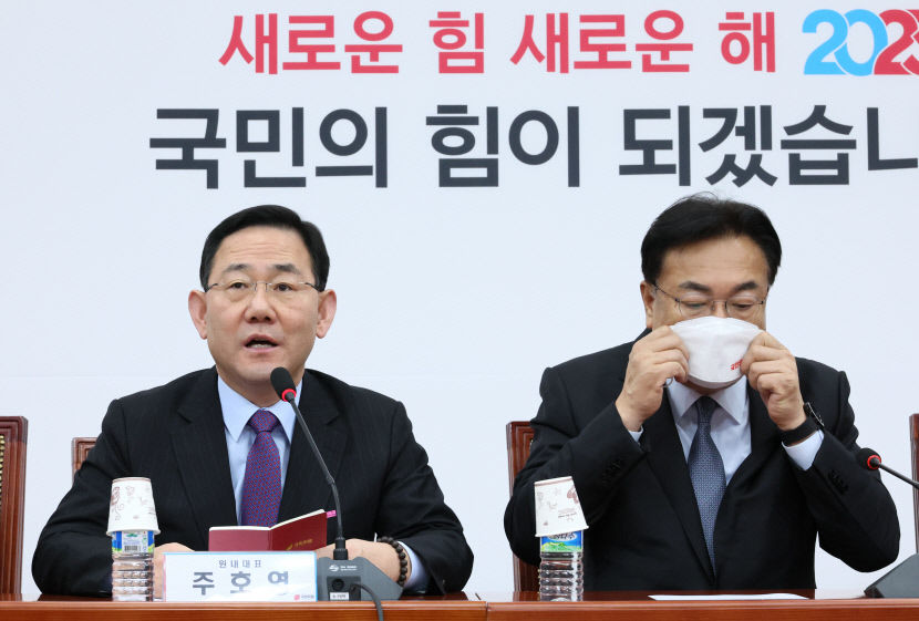1월 임시국회 첫날부터 공전…與 방탄국회 안돼 VS 野 안보위기 대응