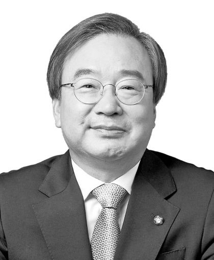 [돌직구 핵직구] 홍준표 시장만으론 안 된다