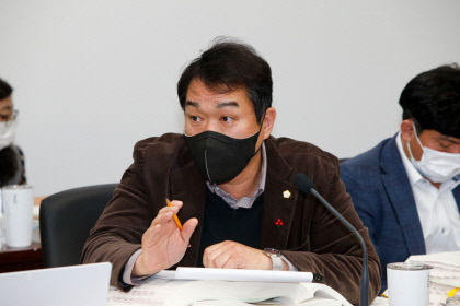 김근한 구미시의원, 조례안 6개 수정·원안 가결 ‘최다’