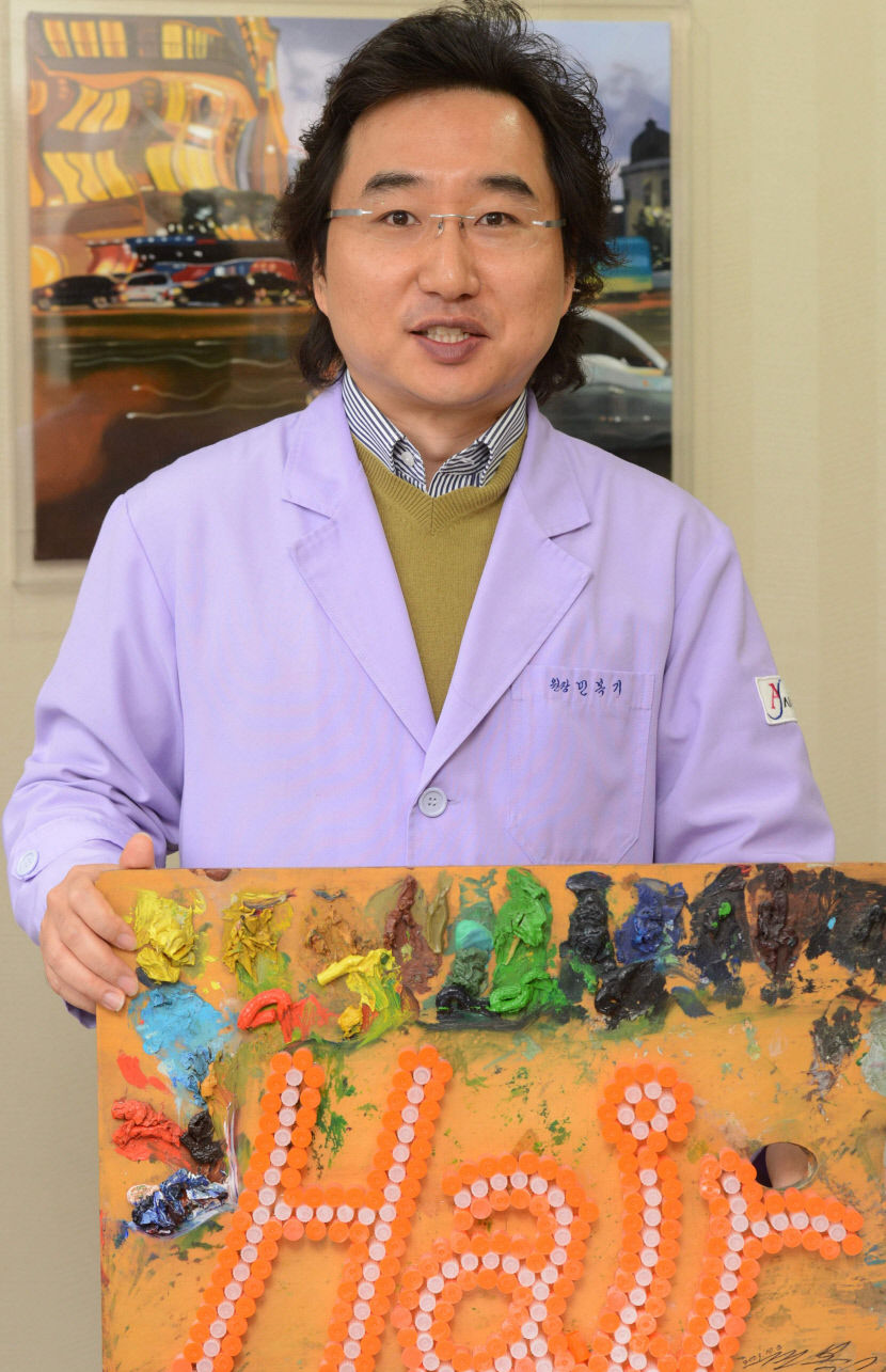 민복기 올포스킨피부과 원장 18년째 사랑의 쌀 기부