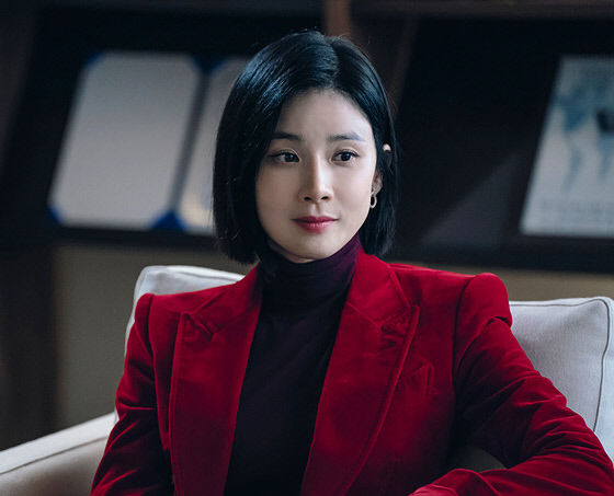 흥행 보증수표 언니들의 귀환…영화·OTT까지 접수