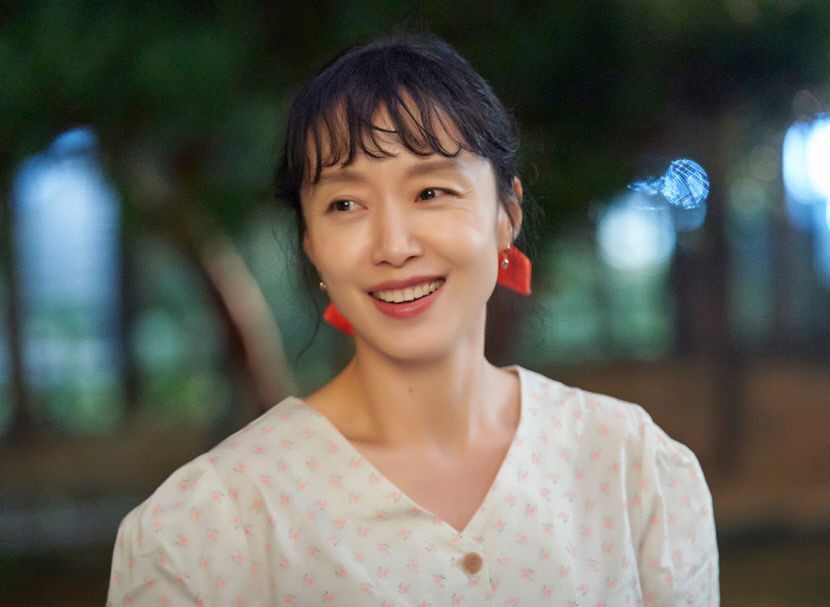 흥행 보증수표 언니들의 귀환…영화·OTT까지 접수