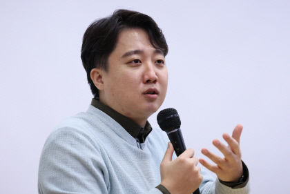 이준석 전 대표, 본격 공개 행보. 국민의힘 전당대회 새 변수
