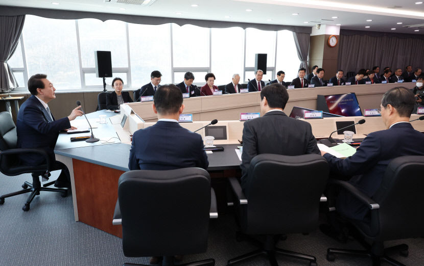 금오공대에서 인재육성 첫발 내딛은 尹 지역균형발전 핵심은 교육·지역대학