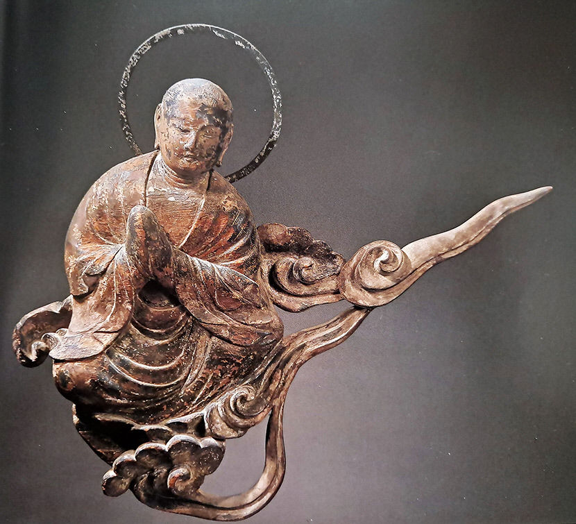 [김봉규 기자의 지구촌 산책 .35] 日 우지 뵤도인(平等院), 극락세계의 연못에 떠 있는 사찰…봉황이 날개 펼친 듯 화려