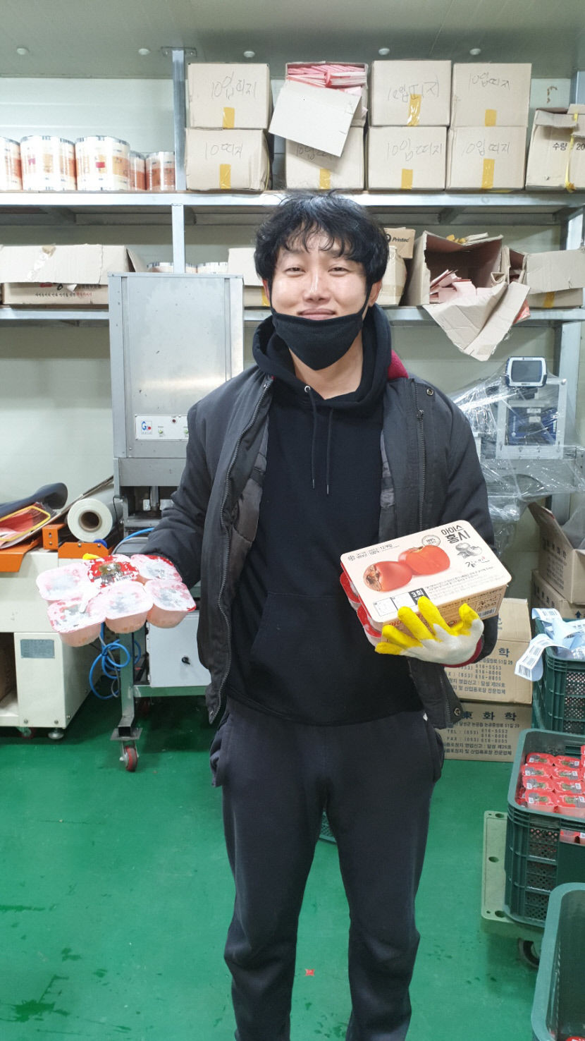 [창농 희망 청년 키운다-월급받는 청년농부제]  부농의 꿈 키우는 신동근씨 청년농부로 일하면서 안정적인 수익 확보에 큰 도움 얻어