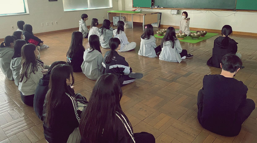 분노조절·감정표현 방법 배워요 교실 안 갈등 사르르