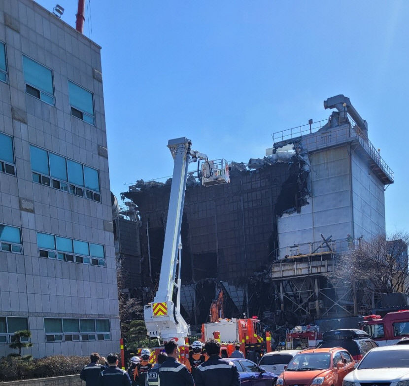현대제철 포항공장서 불…50여분 만에 진화