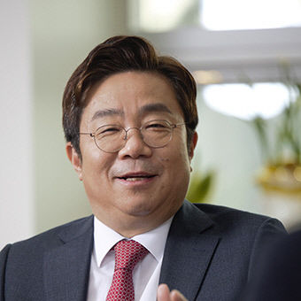 코스닥 상장 덴티스 심기봉 대표 利他自利 경영철학 삼아 사용자 친화형 제품 개발