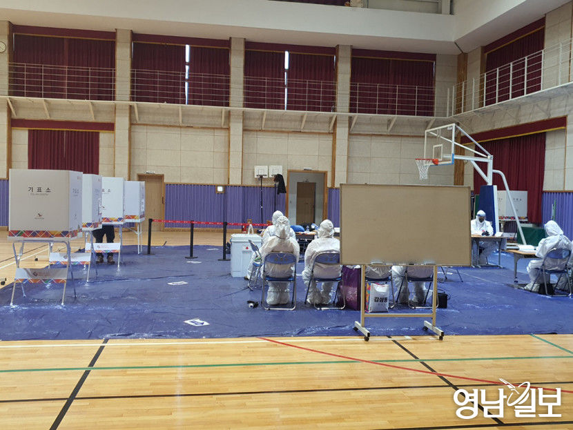[사진 너머로 일 년 전 우리는] 오미크론 변이 확산 공포 속에서도 포기할 수 없는 권리