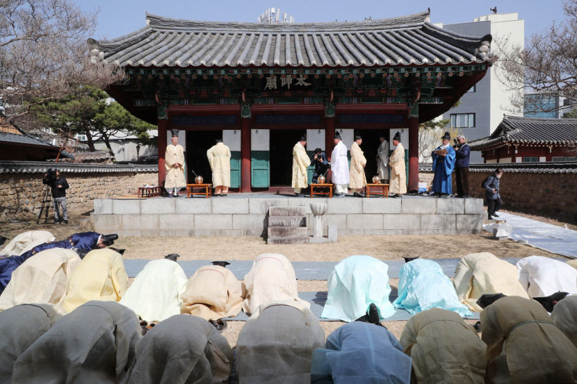 경북 안동 태사묘 춘계향사 봉행