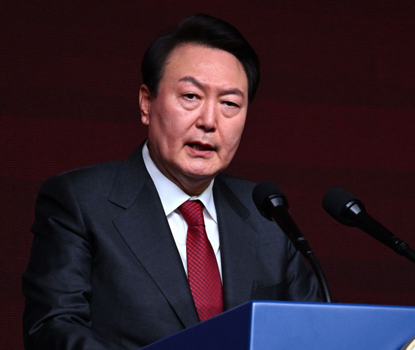 주69시간 근로제 MZ 반발에…尹 근로시간 유연화 재검토 지시