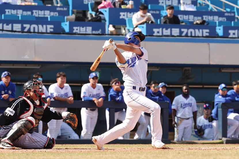 홈런 3방 폭발 삼성, 난타전 끝에 웃었다