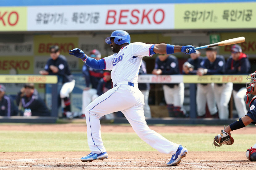 투수는 막고 타자는 치고…삼성 시범경기 3연승