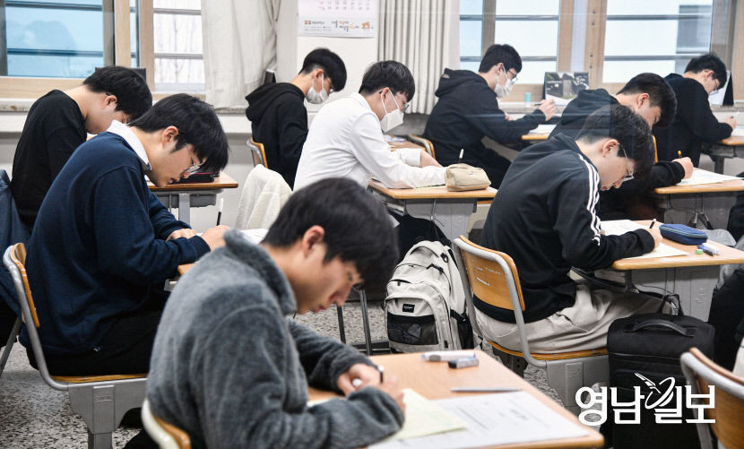 3월 학평, 2023학년도 수능과 유사한 난이도