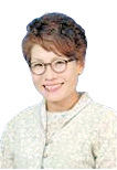 詩같은 그의 노래를 듣노라면 신사의 잔향이…