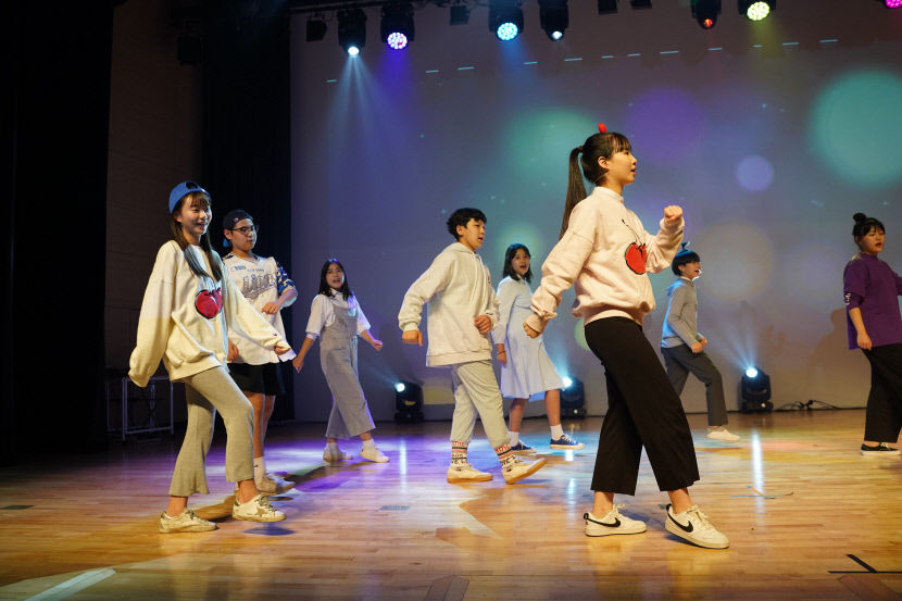 [동네뉴스] 산격중 뮤지컬 동아리 반창고 학교폭력 예방 활약