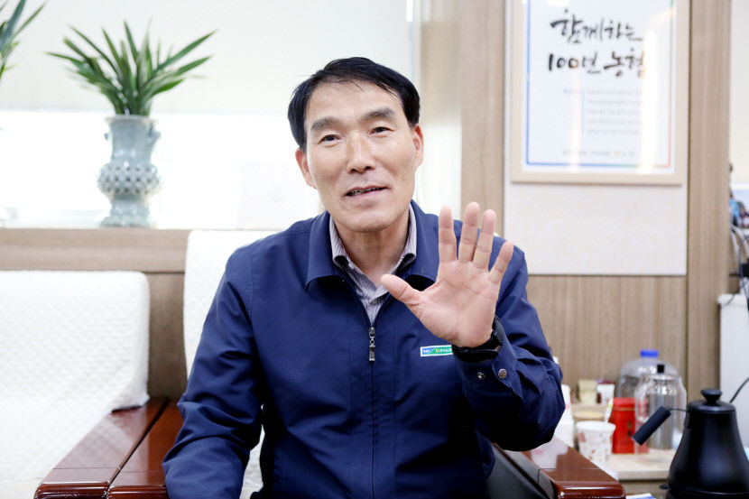 [대구경북 조합장을 찾아서]  서안동농협 박영동 조합장 상호금융 1조원 시대 목표…농가소득 증대 이끌 것
